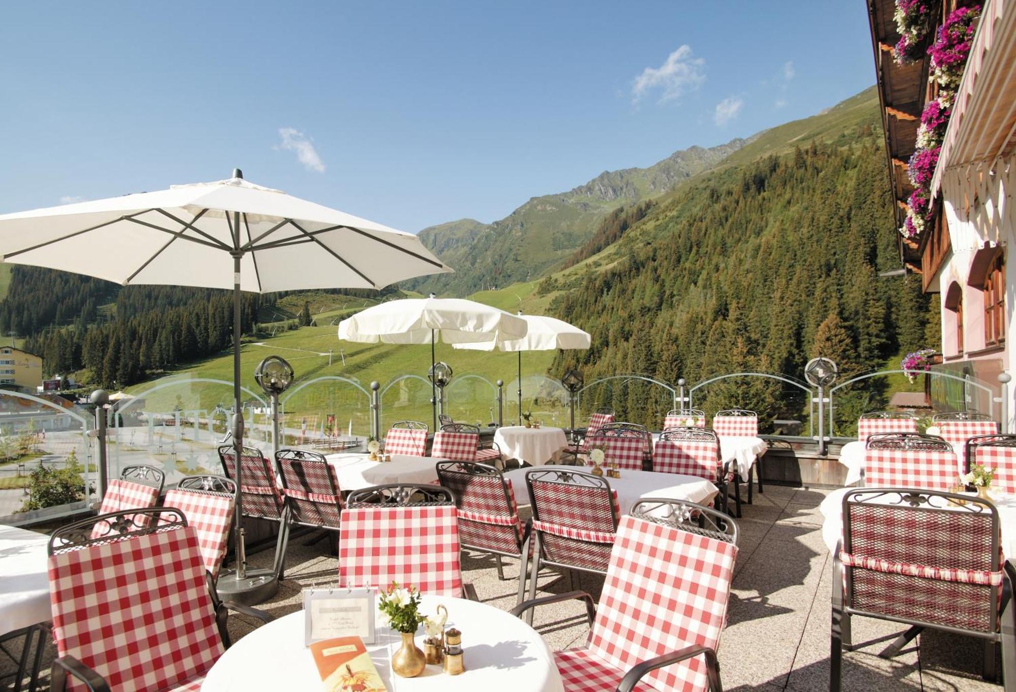 Hotel Almhof Hochfugen Zewnętrze zdjęcie
