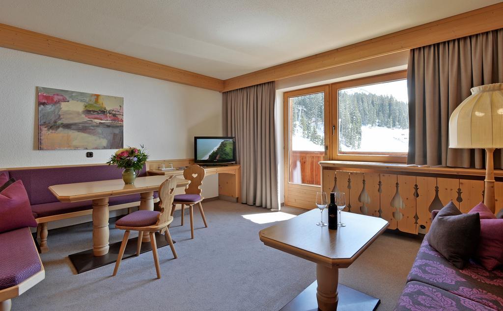 Hotel Almhof Hochfugen Zewnętrze zdjęcie